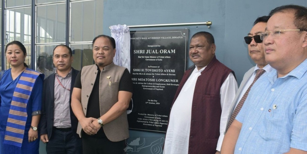 Union Minister of Tribal Affairs, GoI, Jual Oram with other officials during the inauguration of community hall at Indisen village on October 15. (DIPR Photo)